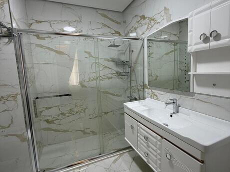 Kirayə 3 otaqlı mənzil, 188 m², Ağ şəhər: 2 500 ₼/ay 4