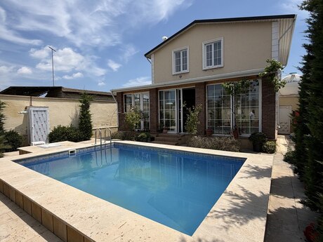 5 otaqlı həyət evi/bağ evi - Mərdəkan q. - 270 m²