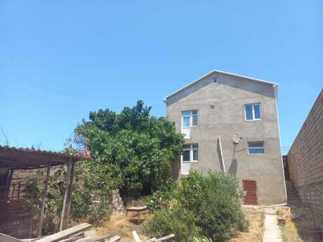 3 otaqlı həyət evi/bağ evi - Mərdəkan q. - 150 m²