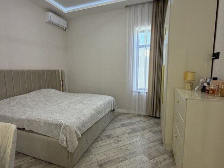3 otaqlı həyət evi/bağ evi - Şüvəlan q. - 170 m²