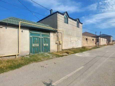 5 otaqlı həyət evi/bağ evi - Kürdəxanı q. - 180 m²