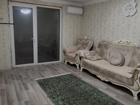 Elmlər Akademiyası m.