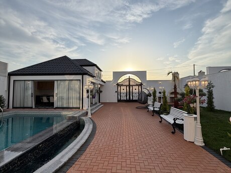 Mərdəkanda 5 otaqlı həyət evi satılır, 260 m², 585 000 AZN, şəkil 5 / 12