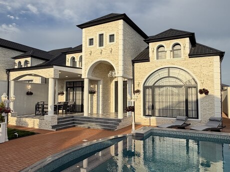 Mərdəkanda 5 otaqlı həyət evi satılır, 260 m², 585 000 AZN, şəkil 3 / 12