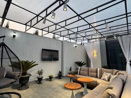 4-комн. дом/дача - пос. Мардакан - 300 м²