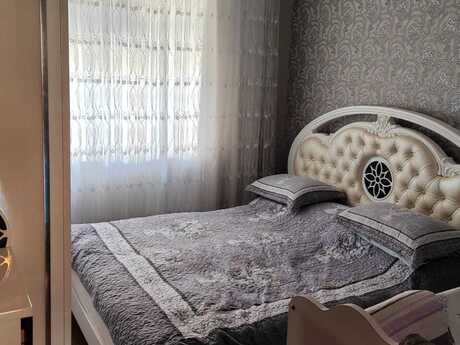 Elan №6202106 - Bakı, Massiv A q., 2 otaqlı, 60 m², 1/9 mərtəbə