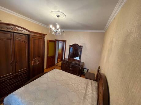 2 otaqlı köhnə tikili - Xalqlar Dostluğu m. - 60 m²