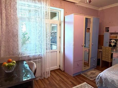 3 otaqlı köhnə tikili - Hövsan q. - 70 m²