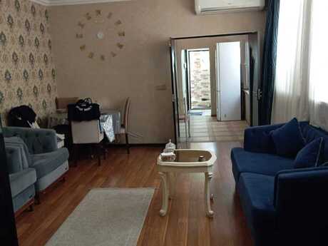 2 otaqlı həyət evi/bağ evi - Nizami m. - 76 m²