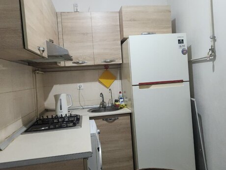 1 otaqlı yeni tikili - Yasamal r. - 45 m²