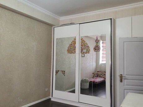 1 otaqlı yeni tikili - Yasamal r. - 45 m²