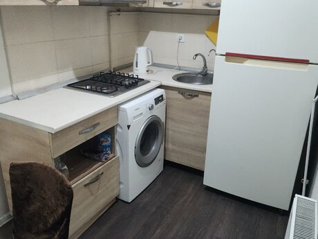 1 otaqlı yeni tikili - Yasamal r. - 45 m²