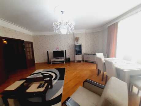 Аренда: 3-комнатная квартира, 135 м², Nizami: 1 500 ₼/мес 5