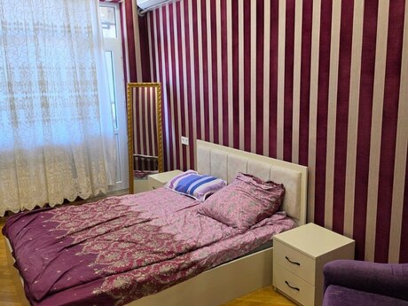 Elan №6202547 - Bakı, Nəsimi m., 2 otaqlı, 70 m², 17/19 mərtəbə