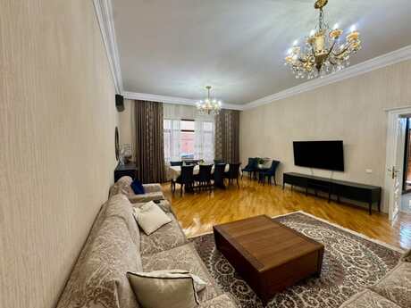 Elan №6202823 - Bakı, Qara Qarayev m., 7 otaqlı, 392 m²