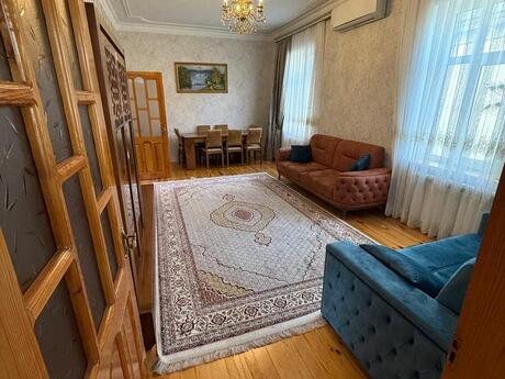 Elan №6202827 - Bakı, Bakıxanov q., 5 otaqlı, 160 m²