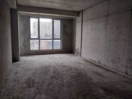 4-room apartment, 181 m², Şah İsmayıl Xətai: 525 000 ₼ 3