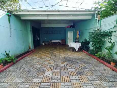 5-комн. дом/дача - м. Азадлыг проспекти - 300 м²