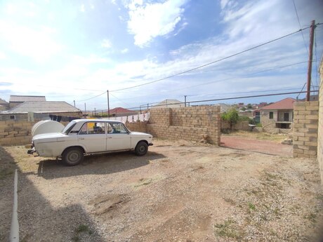6 otaqlı həyət evi/bağ evi - Aşağı Güzdək q. - 260 m²