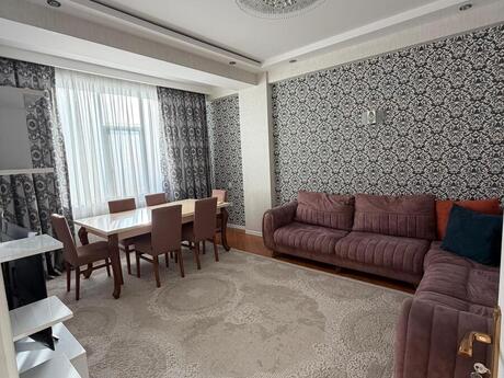 Elan №6203303 - Bakı, Şah İsmayıl Xətai m., 3 otaqlı, 90 m², 8/12 mərtəbə