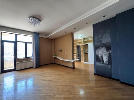 4 otaqlı mənzil, 220 m², İnşaatçılar: 450 000 ₼ 2