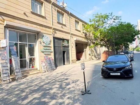 Elan №6203615 - Bakı, Qara Qarayev m., 270 m²