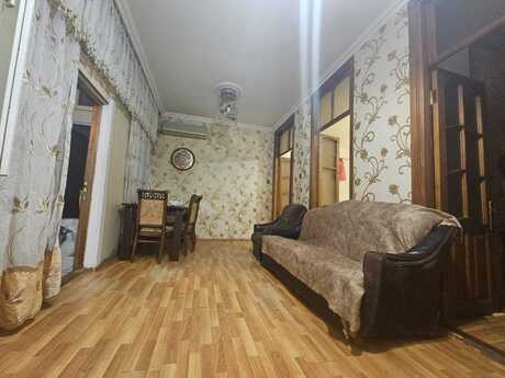 Elan №6203633 - Bakı, 28 May m., 3 otaqlı, 80 m², 1/3 mərtəbə