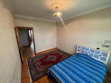 4 otaqlı köhnə tikili - Həzi Aslanov m. - 85 m²