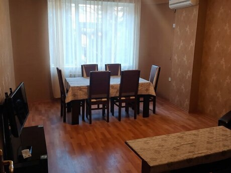 Объявление №6203940 - Баку, м. Иншаатчылар, 2-комн., 60 м², 2/16 этаж