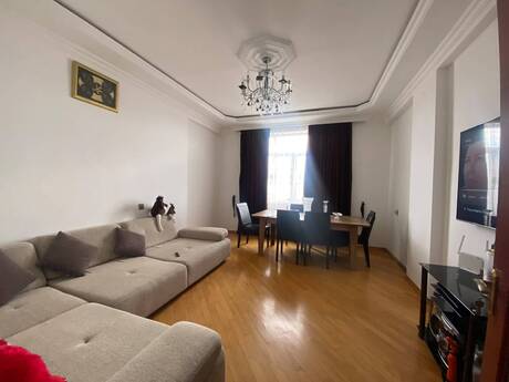 2-room apartment, 83 m², Azadlıq Prospekti: 230 000 ₼ 4