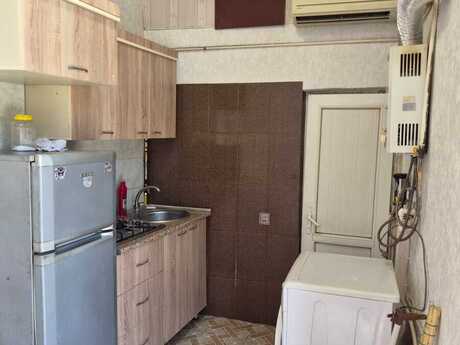 2 otaqlı həyət evi/bağ evi - NZS q. - 40 m²