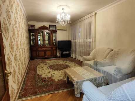 4-комн. вторичка - м. Халглар Достлугу - 85 м²