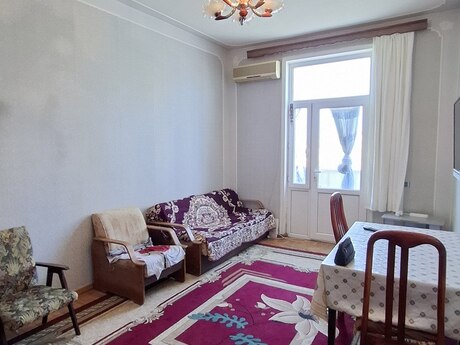 2-комн. вторичка - м. Низами - 50 м²