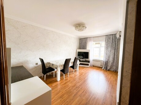 4-комн. новостройка - м. Ази Асланов - 100 м²