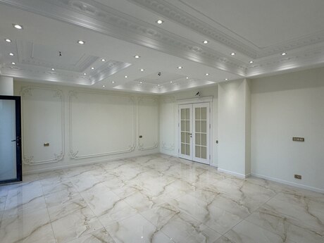 5 otaqlı mənzil, 193 m², Ağ şəhər: 865 000 ₼ 2