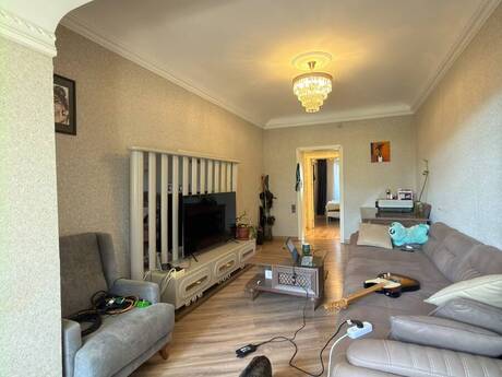 2 otaqlı köhnə tikili - Yasamal r. - 50 m²