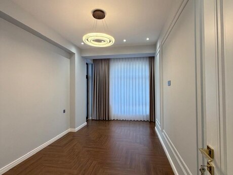 3-комнатная квартира, 97 м², Nəriman Nərimanov: 320 000 ₼ 2
