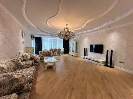 3 otaqlı mənzil, 165 m², Nəriman Nərimanov: 500 000 ₼ 4