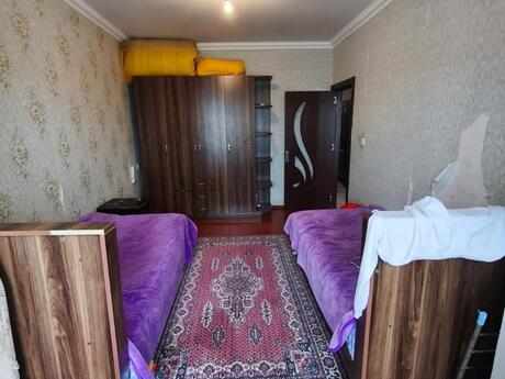 3 otaqlı köhnə tikili - Bakıxanov q. - 72 m²