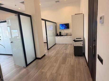 3 otaqlı ofis - Gənclik m. - 80 m²