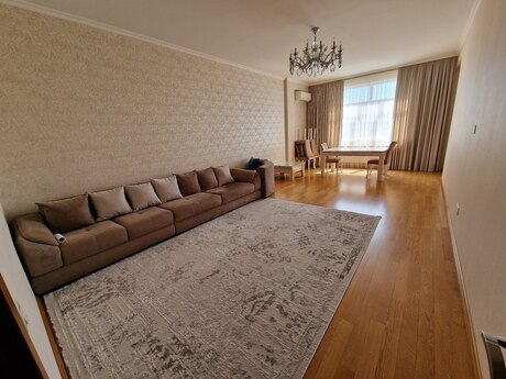3 otaqlı yeni tikili - Memar Əcəmi m. - 120 m²