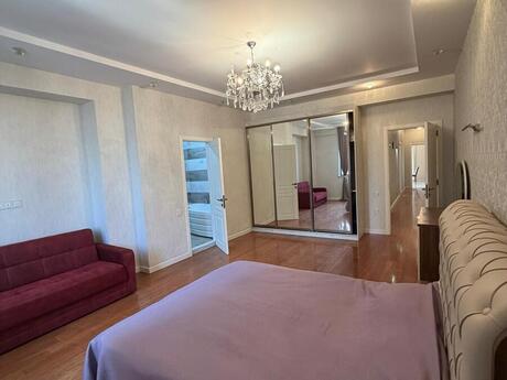 Kirayə 4 otaqlı mənzil, 185 m², 28 May: 2 000 ₼/ay 5