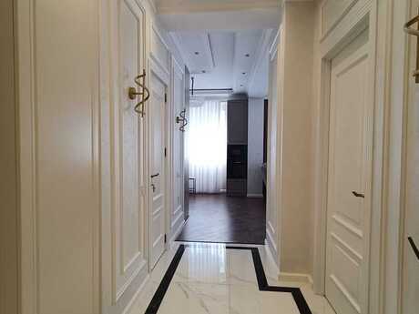 3 otaqlı yeni tikili - Xətai r. - 120 m²