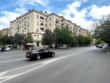 Elan №6204703 - Bakı, Nəriman Nərimanov m., 2 otaqlı, 80 m², 3/5 mərtəbə