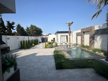 6 otaqlı həyət evi/bağ evi - Mərdəkan q. - 200 m²