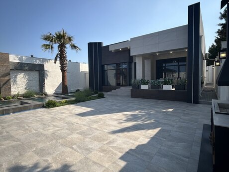 6 otaqlı həyət evi/bağ evi - Mərdəkan q. - 200 m²
