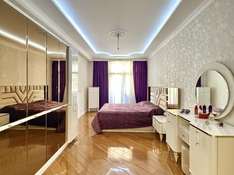 3 otaqlı yeni tikili - Şah İsmayıl Xətai m. - 160 m²