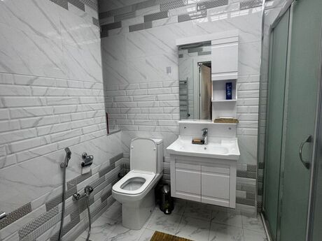 2 otaqlı mənzil, 75 m², Bakıxanov: 240 000 ₼ 5