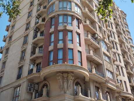 Elan №6205295 - Bakı, Səbail r., 4 otaqlı, 200 m², 6/16 mərtəbə