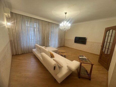 Kirayə 2 otaqlı mənzil, 65 m², Sahil: 900 ₼/ay 3